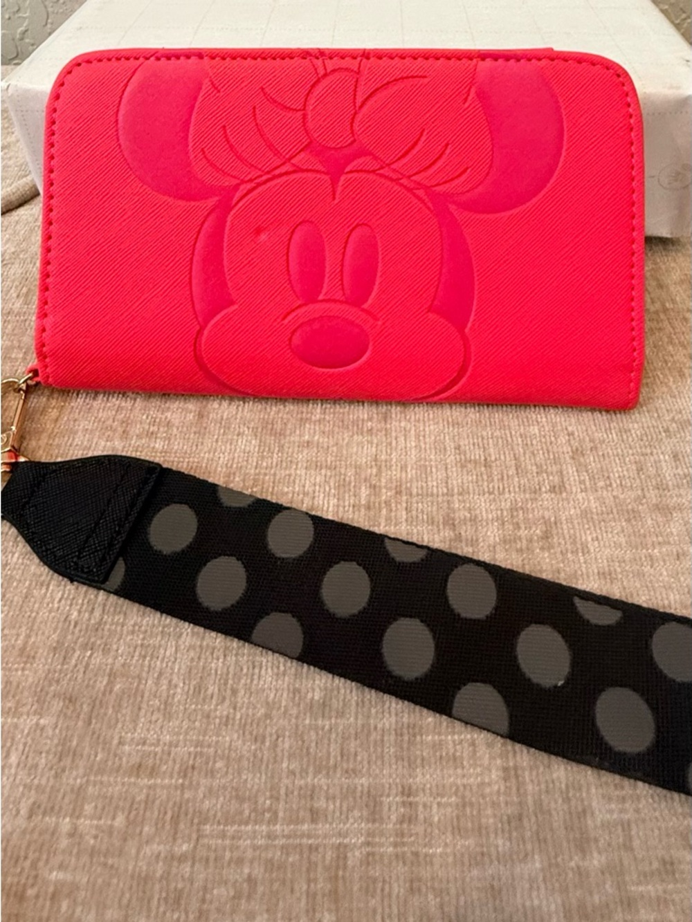 Loungefly Minnie Mouse Pink Wallet with Polka Dot Strap